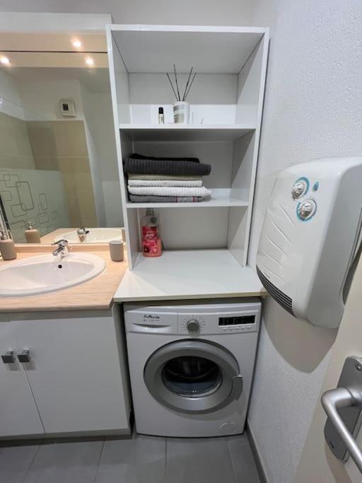 Joli Appt 45 M2 Avec Terrasse Apartman Lunel  Kültér fotó